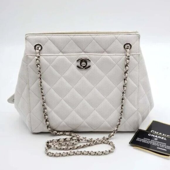 CHANEL Quilted Matelasse CC Logo Caviar Skin Chain Shoulder Bag 1600-082524 - Picture 2 of 15